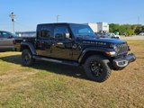 New 2025 Jeep Gladiator Sport image 2