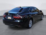Used 2022 Toyota Camry LE image 3