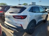 Used 2023 Ford Escape SE image 4