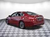 Used 2017 Nissan Altima 2.5 SV w/ Convenience Package image 3