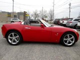 Used 2006 Pontiac Solstice Convertible w/ Premium Package image 3
