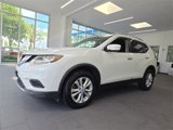 Used 2015 Nissan Rogue SV w/ SV Premium Package image 4