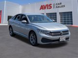 Used 2024 Volkswagen Jetta SE image 3