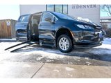 Used 2022 Chrysler Voyager LX image 2