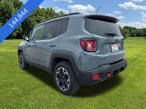 Used 2017 Jeep Renegade Trailhawk w/ Premium Trailhawk Package image 3