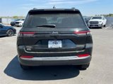 Certified 2023 Jeep Grand Cherokee Limited image 4
