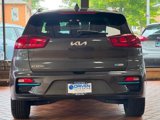 Used 2022 Kia Niro EX w/ Cold Weather Package image 4