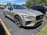 Used 2024 Volvo S60 B5 Plus image 2