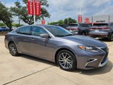Used 2017 Lexus ES 350 w/ Luxury Package image 3