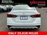 Certified 2022 Nissan Altima 2.5 SV w/ SV Premium Package image 3