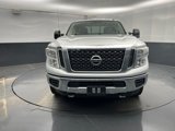 Used 2017 Nissan Titan SV image 3