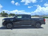 Used 2017 Nissan Titan PRO-4X image 4
