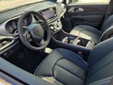New 2025 Chrysler Pacifica Limited image 2