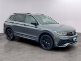 Used 2022 Volkswagen Tiguan SE R-Line image 3