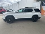 Used 2018 GMC Acadia SLT image 2