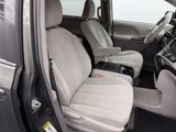 Used 2012 Toyota Sienna LE image 6