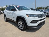 Certified 2022 Jeep Compass Latitude image 2