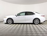 Used 2019 Toyota Camry XLE image 3