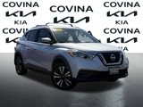 Used 2018 Nissan Kicks SV image 2