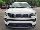 Used 2024 Jeep Compass Latitude image 2