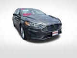 Used 2019 Ford Fusion SE image 3