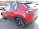 New 2025 Jeep Compass Limited image 3