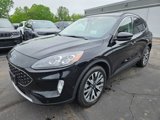 Used 2020 Ford Escape Titanium image 3