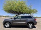 Used 2017 Jeep Grand Cherokee Laredo w/ Quick Order Package 2BE image 6