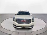 Used 2015 GMC Yukon Denali w/ Touring Package image 2