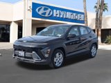Used 2024 Hyundai Kona SE image 3