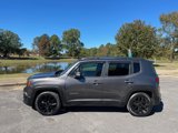 Used 2018 Jeep Renegade Altitude image 2