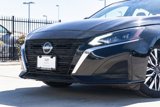 Used 2023 Nissan Altima 2.5 SV image 3