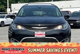 Used 2018 Chrysler Pacifica Touring-L w/ Tire & Wheel Group image 2