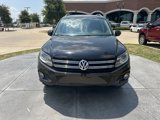 Used 2017 Volkswagen Tiguan Sport image 2