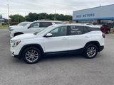 Used 2024 GMC Terrain SLT w/ Infotainment Package II image 4