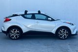 Used 2018 Toyota C-HR XLE image 3