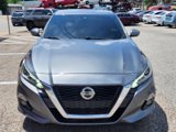 Used 2019 Nissan Altima 2.5 Platinum image 4