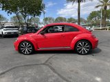 Used 2012 Volkswagen Beetle Launch Edition image 2