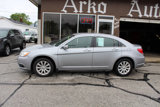 Used 2013 Chrysler 200 Limited image 5
