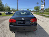Used 2011 Volkswagen Jetta SEL image 4