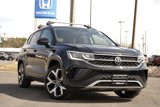Used 2022 Volkswagen Taos SEL image 2