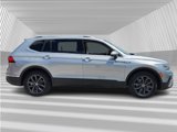 Used 2022 Volkswagen Tiguan SE w/ Panoramic Sunroof Package image 2
