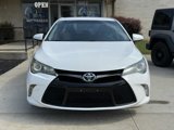 Used 2016 Toyota Camry SE image 2
