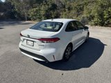 Used 2022 Toyota Corolla LE image 3