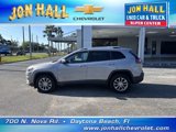 Used 2019 Jeep Cherokee Latitude w/ Popular Appearance Group image 4