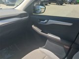 Used 2021 Ford Escape SE w/ SE Sport Appearance Package image 6