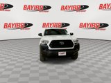 Used 2017 Toyota Tacoma SR image 3
