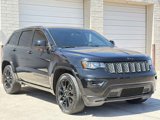 Used 2018 Jeep Grand Cherokee Altitude image 3