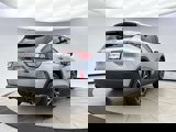 Used 2022 Ford Escape SE w/ SE Sport Appearance Package image 5