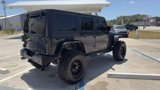 Used 2017 Jeep Wrangler Unlimited Rubicon w/ Connectivity Group image 6